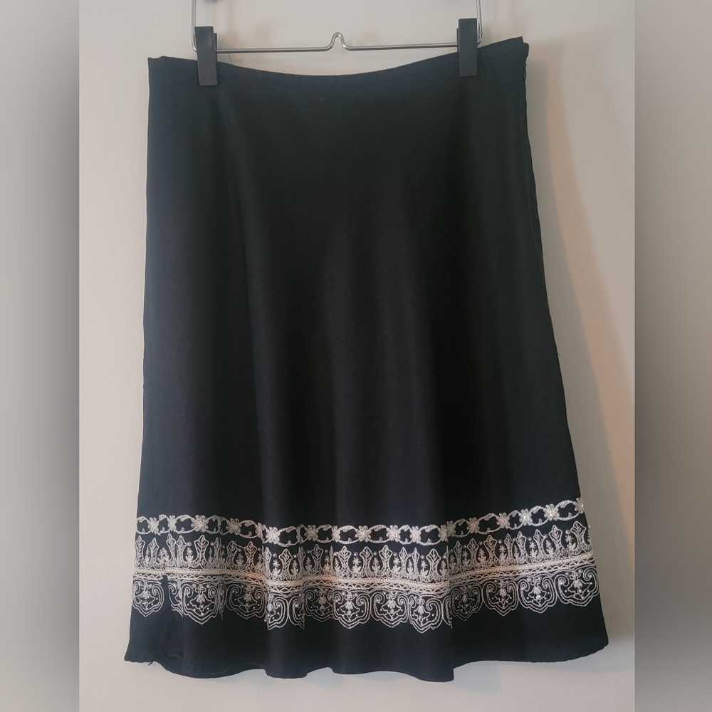 RAFAELLA Skirt